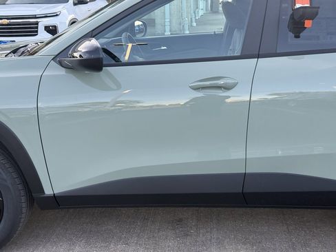 New 2026 Chevrolet Trax ACTIV w/ Sunroof Package image 18