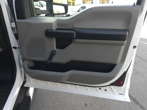 Used 2020 Ford F250 XL AWD/4WD image 15