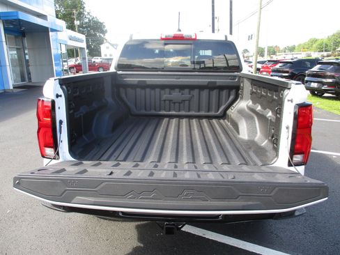 New 2025 Chevrolet Colorado Z71 w/ Z71 Convenience Package 2 image 5