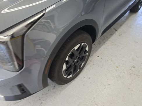 Certified 2024 Kia Sorento S AWD/4WD image 9