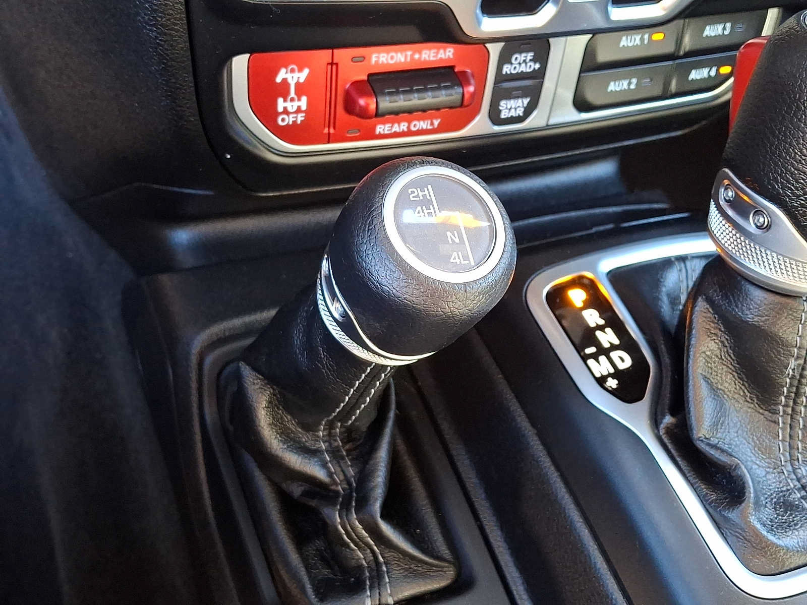 Used 2026 Jeep Wrangler Unlimited Rubicon AWD/4WD image 23