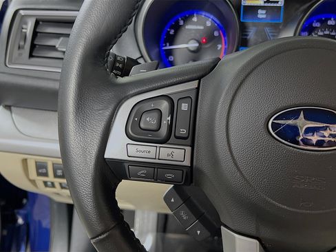 Used 2016 Subaru Outback 2.5i Premium image 19