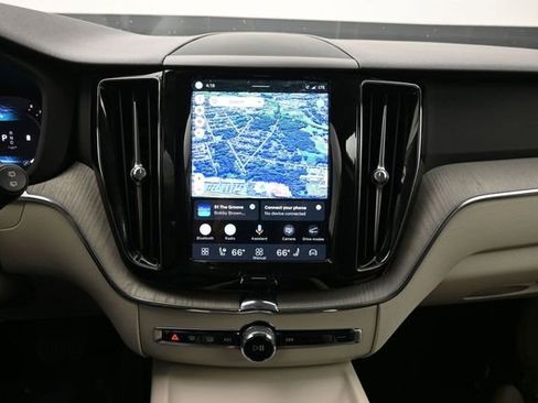 Used 2023 Volvo XC60 B5 Plus w/ Climate Package AWD/4WD image 13