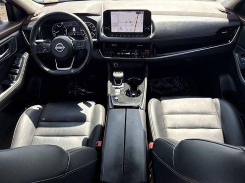 Certified 2023 Nissan Rogue SL w/ SL Premium Package FWD image 17