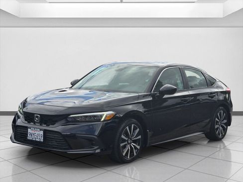 Certified 2024 Honda Civic EX-L image 9