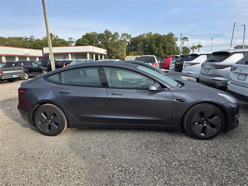 Used 2021 Tesla Model 3 Long Range image 4