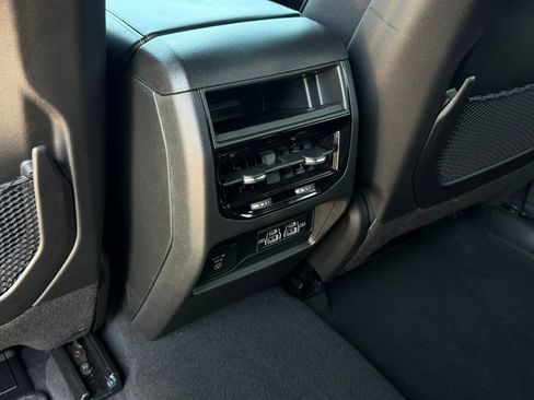 Used 2025 Jeep Grand Cherokee Altitude AWD/4WD image 27