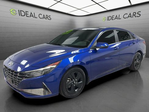 Used 2021 Hyundai Elantra SEL w/ Convenience + Premium Package FWD image 1