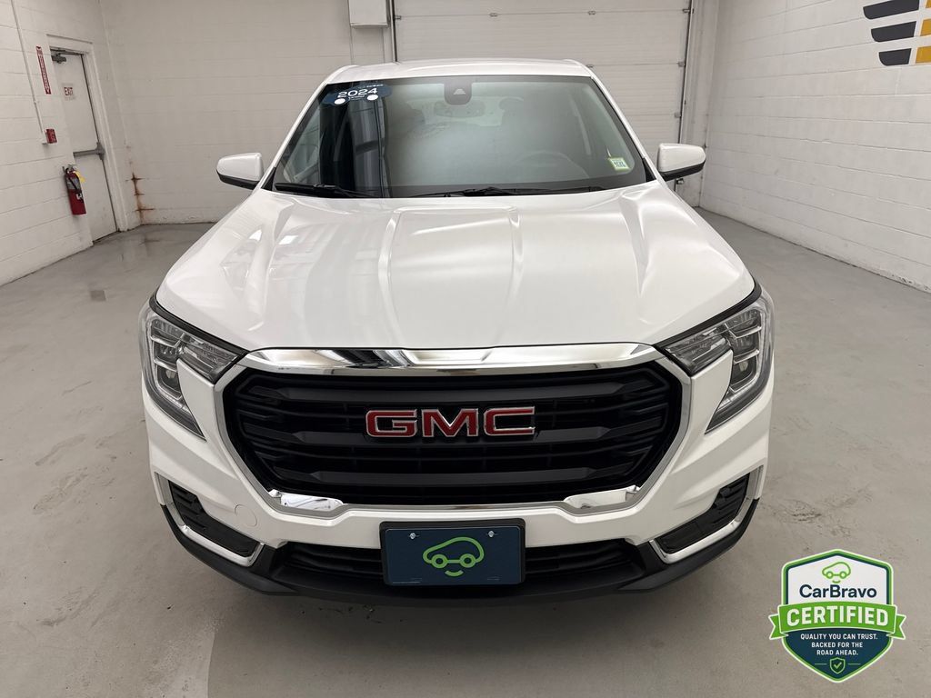 Certified 2024 GMC Terrain SLE AWD/4WD image 10
