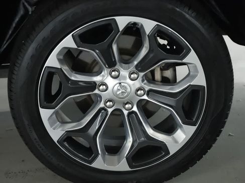Used 2023 RAM 1500 Limited AWD/4WD image 43