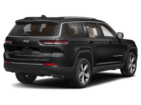 Used 2021 Jeep Grand Cherokee L Laredo w/ Luxury Tech Group I AWD/4WD image 2