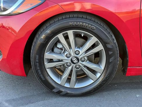 Used 2018 Hyundai Elantra SEL FWD image 39