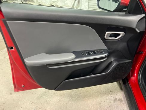 Used 2025 Kia K4 FWD image 20