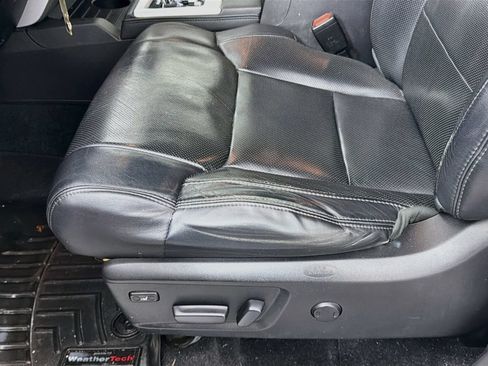Used 2017 Toyota Tundra Platinum AWD/4WD image 23