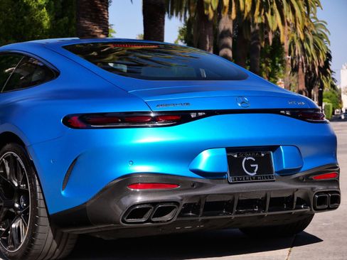 Used 2024 Mercedes-Benz AMG GT 63 image 8