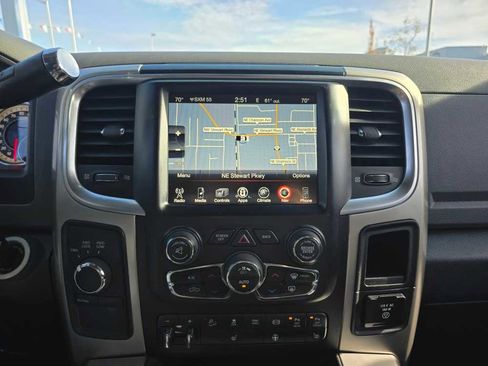 Used 2017 RAM 2500 Big Horn w/ Sport Appearance Group image 12