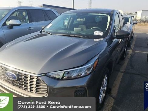 Used 2025 Ford Escape Active image 3