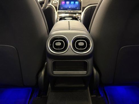 Certified 2025 Mercedes-Benz GLC 300 image 15