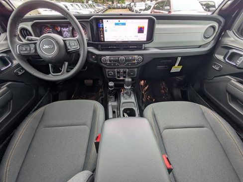 New 2025 Jeep Gladiator Sport image 13