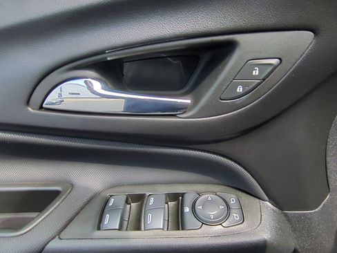 Certified 2022 Chevrolet Equinox RS image 23