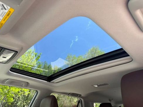 Used 2022 Toyota 4Runner Limited AWD/4WD image 24