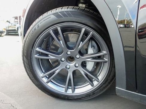 Used 2025 Tesla Model Y Long Range image 10