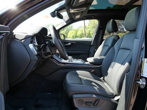 Used 2026 Audi Q7 3.0T Premium Plus AWD/4WD image 22