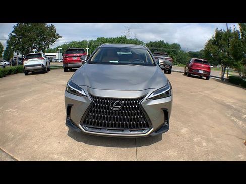 Certified 2025 Lexus NX 250 FWD w/ Cold Area Package image 3