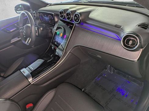 Certified 2025 Mercedes-Benz GLC 300 image 23
