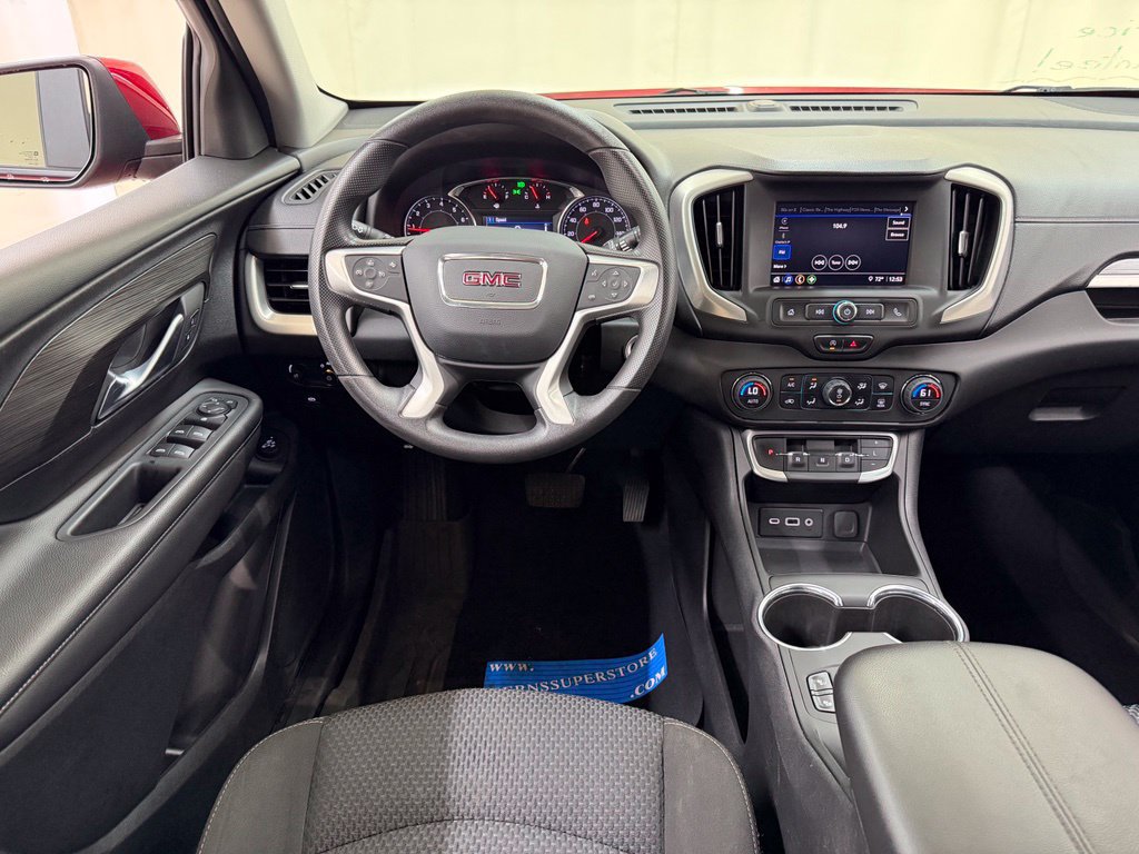 Used 2022 GMC Terrain SLE w/ Driver Convenience Package FWD image 29