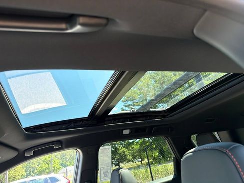 New 2026 Nissan Pathfinder Rock Creek w/ Rock Creek Premium Package AWD/4WD image 17