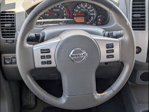 Used 2019 Nissan Frontier SV w/ Value Truck Package RWD image 12