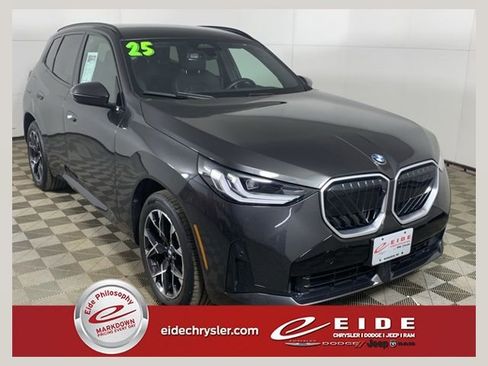 Used 2025 BMW X3 xDrive30 AWD/4WD image 1