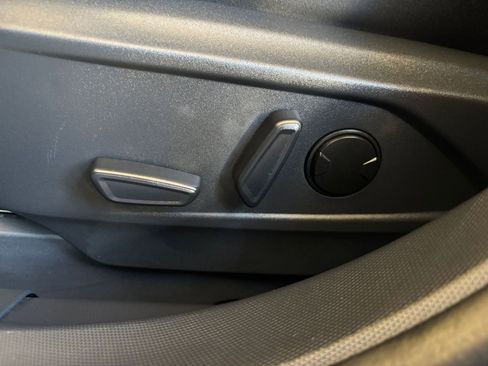 Used 2023 Ford Mustang Mach-E GT image 28