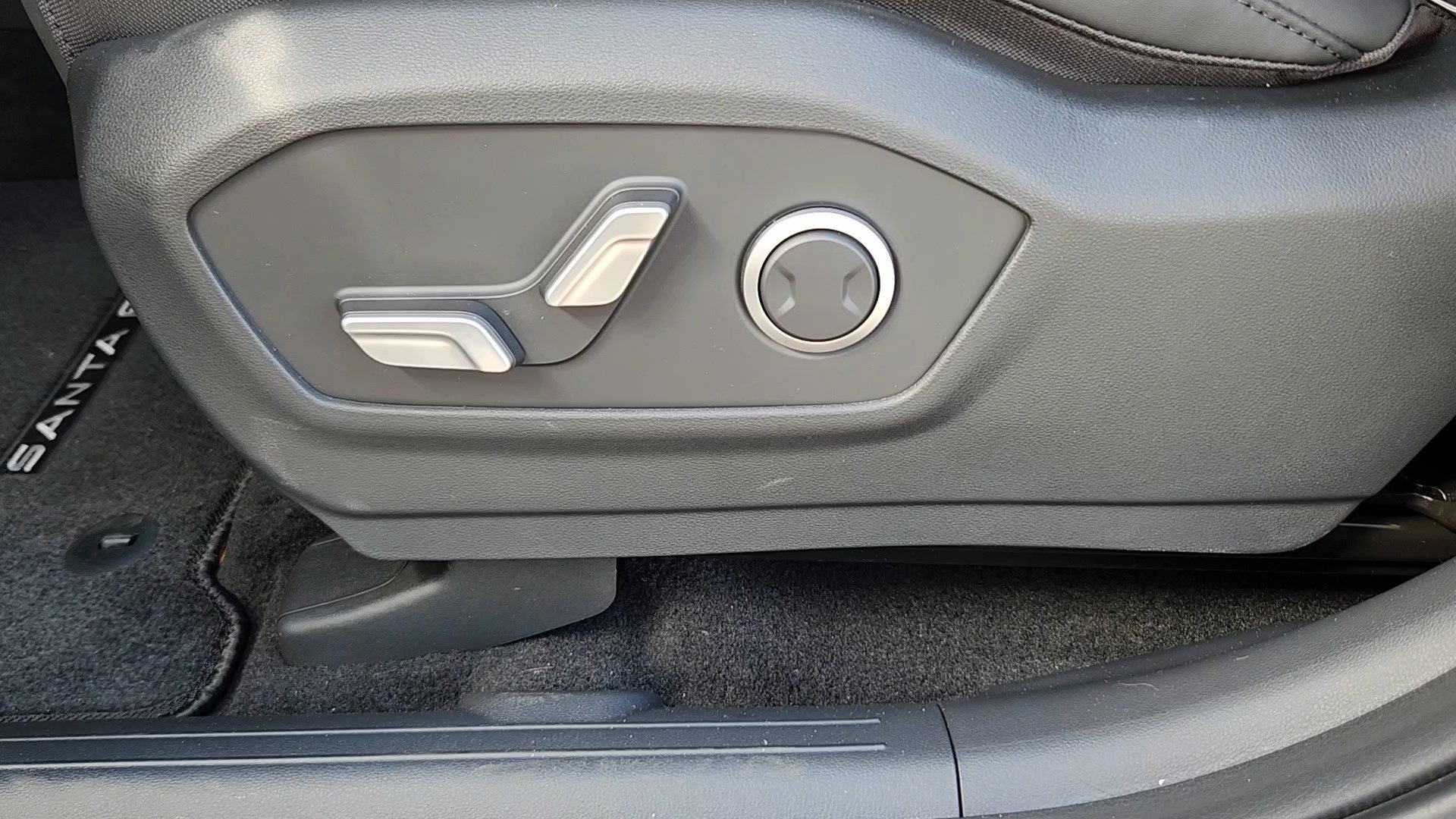 New 2026 Hyundai Santa Fe XRT AWD/4WD image 8
