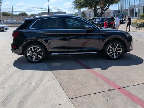 Used 2024 Audi Q5 2.0T Premium Plus w/ Premium Plus Package AWD/4WD image 11