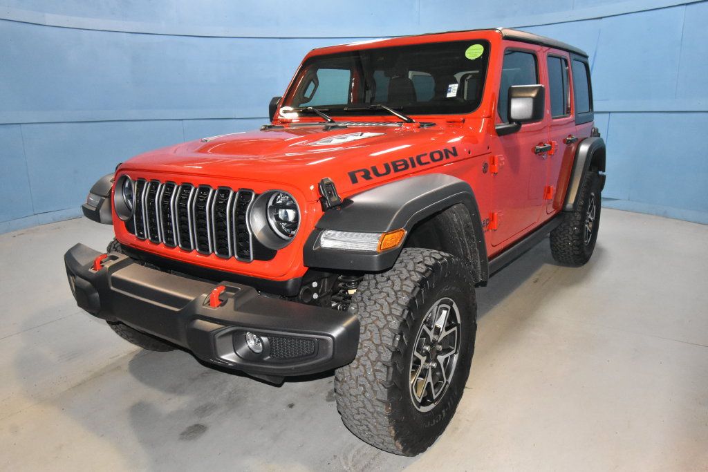 Used 2025 Jeep Wrangler Unlimited Rubicon w/ Convenience Group AWD/4WD image 24