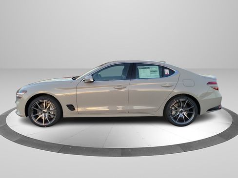 New 2026 Genesis G70 2.5T image 6