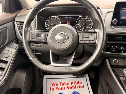 Certified 2023 Nissan Rogue SV w/ SV Premium B Package AWD/4WD image 24