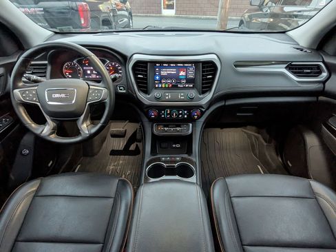 Used 2023 GMC Acadia AT4 w/ Preferred Package image 12