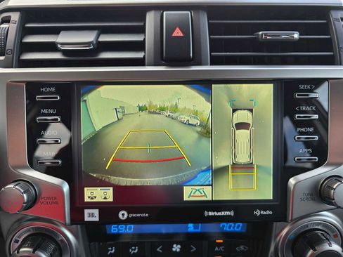 Used 2023 Toyota 4Runner Limited image 32