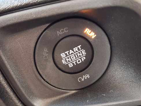 New 2026 Jeep Gladiator Sport image 17