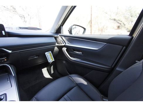 New 2026 MAZDA CX-70 3.3 Turbo w/ Preferred Package image 9