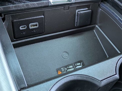 Used 2023 GMC Yukon Denali image 24