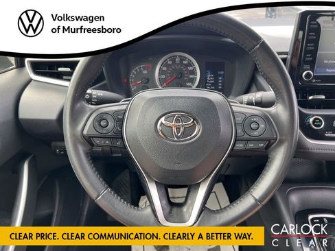 Used 2022 Toyota Corolla SE w/ SE Premium Package image 16