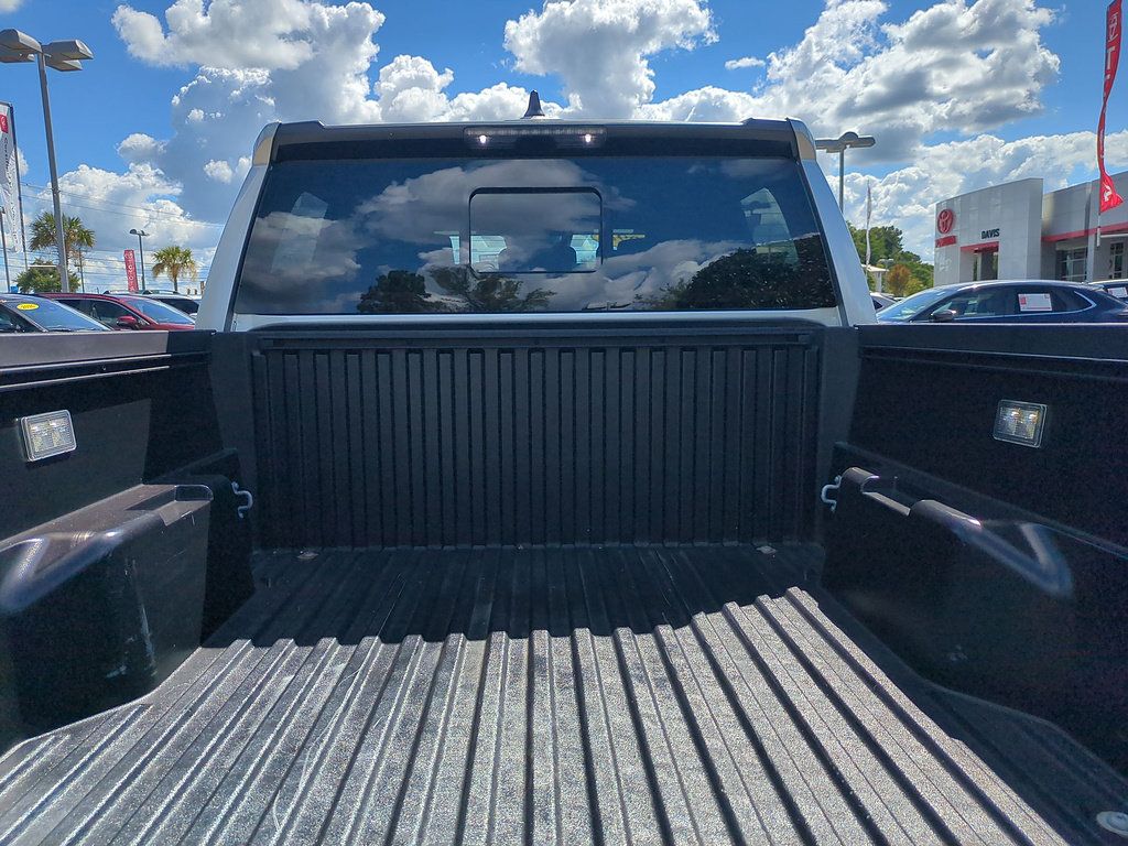 Certified 2024 Toyota Tacoma SR5 AWD/4WD image 30