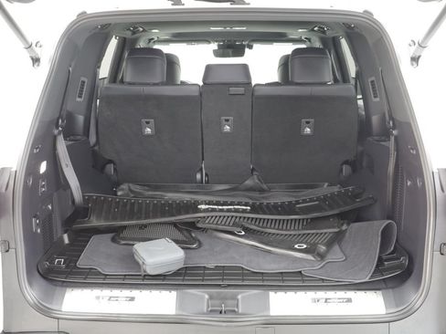 Used 2024 Lexus LX 600 F Sport AWD/4WD image 20