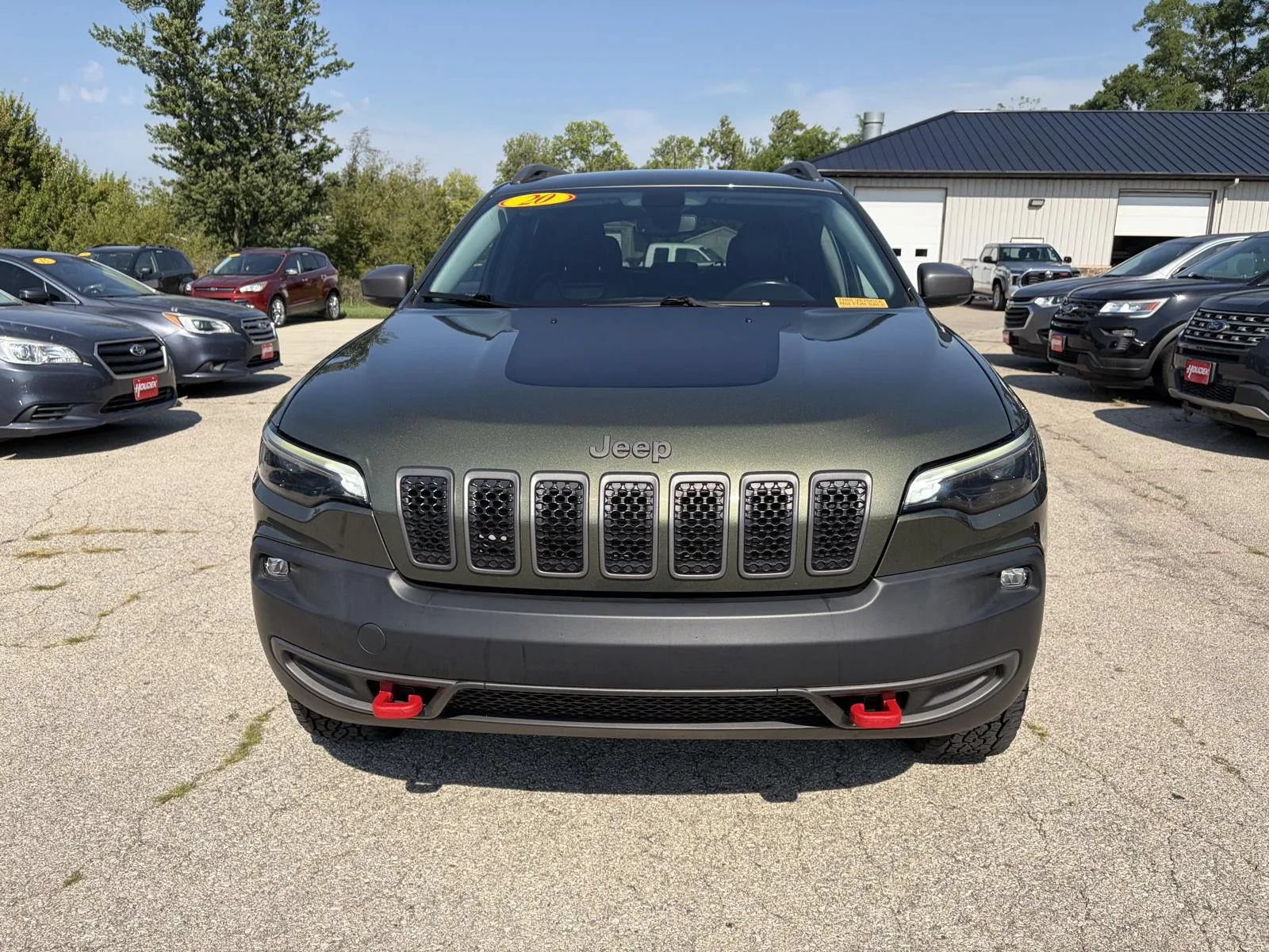 Used 2020 Jeep Cherokee Trailhawk w/ Comfort/Convenience Group AWD/4WD image 2