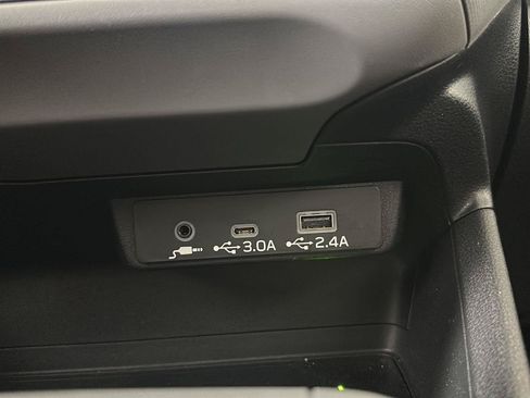 Certified 2025 Subaru Crosstrek 2.5i Sport w/ Crosstrek Mirror Package AWD/4WD image 15