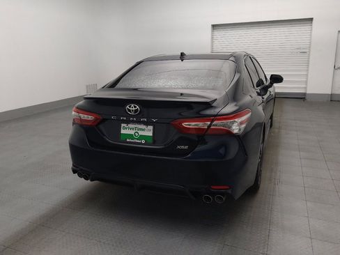 Used 2020 Toyota Camry XSE FWD image 7